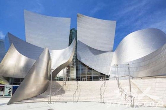 -·˹(WALT DISNEY CONCERT HALL, USA)