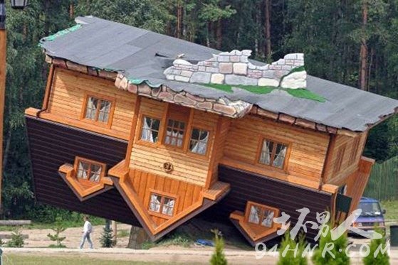 ĵߵ(UPSIDE DOWN HOUSE, POLAND)