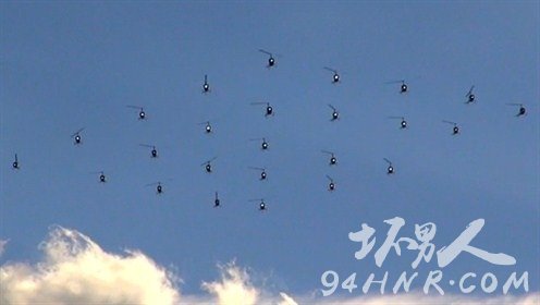 helicopter-formation-guinness-world-records3_tcm25-390492_496x280